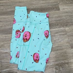 Feed Me Fight Me womens leggings size large